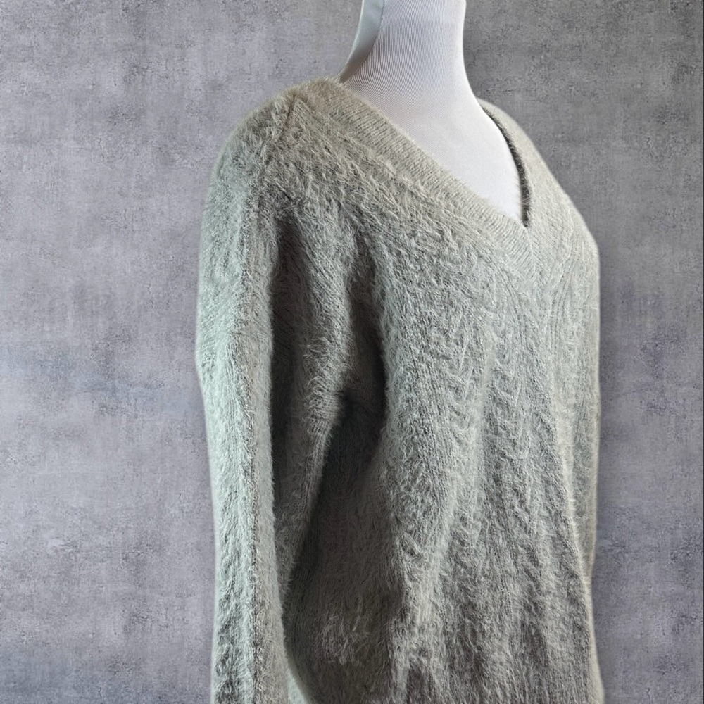 Lucky Brand Soft Fuzzy Relaxed Gray Cable Knit Sweater sz L Cottagecore Boho